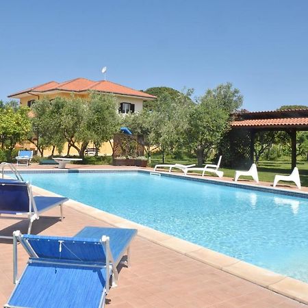 Villa Tina Санта Мария ди Кастелабате Екстериор снимка