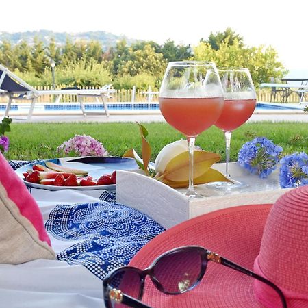 Villa Tina Санта Мария ди Кастелабате Екстериор снимка