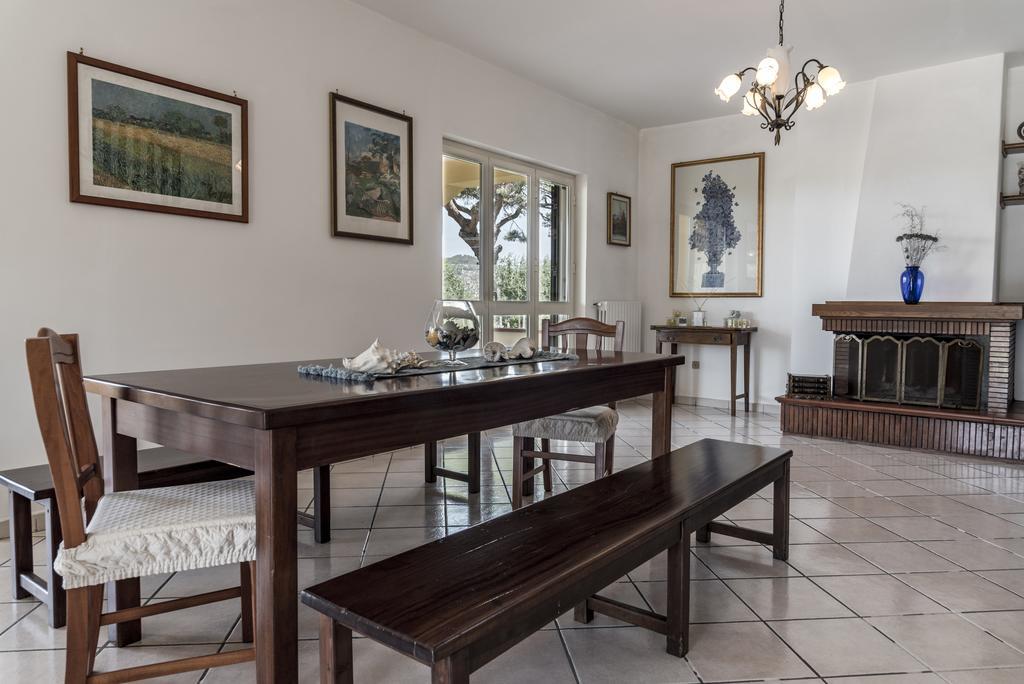 Villa Tina Санта Мария ди Кастелабате Екстериор снимка